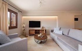 Dimoulias House
